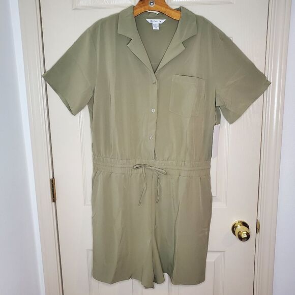NWT Athleta Avenue Romper Size L Tall - Picture 2 of 13